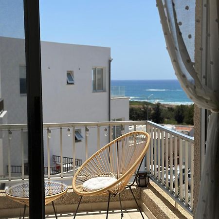 Sea View Apartment Near The Beach Paphos Kültér fotó