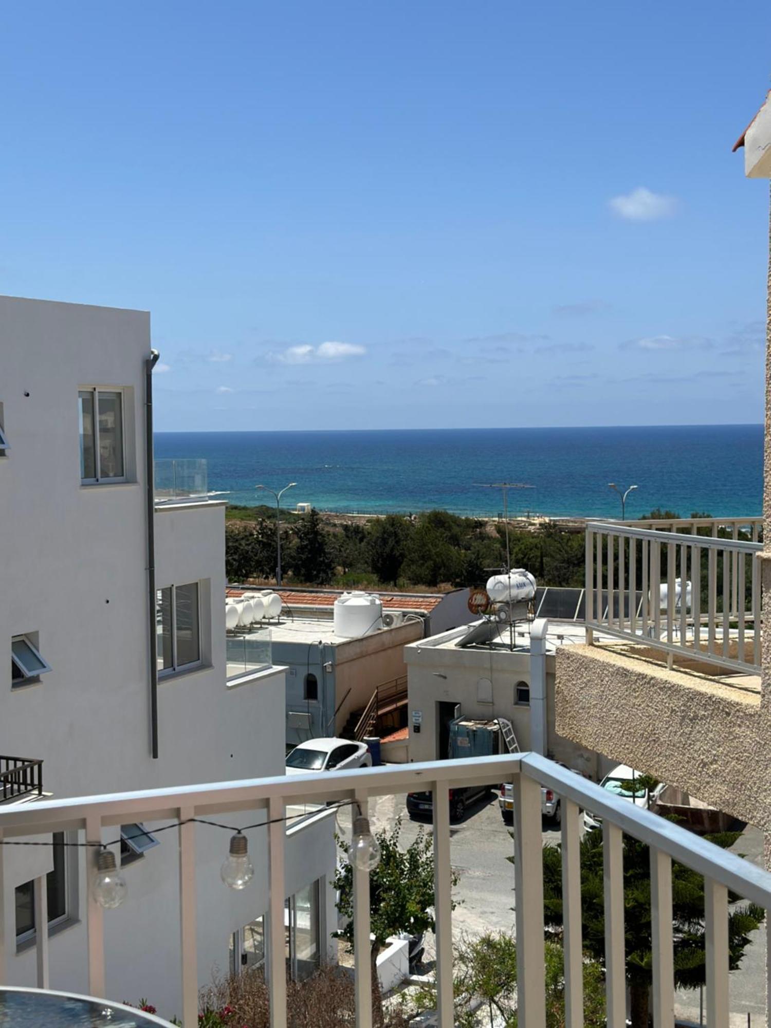 Sea View Apartment Near The Beach Paphos Kültér fotó